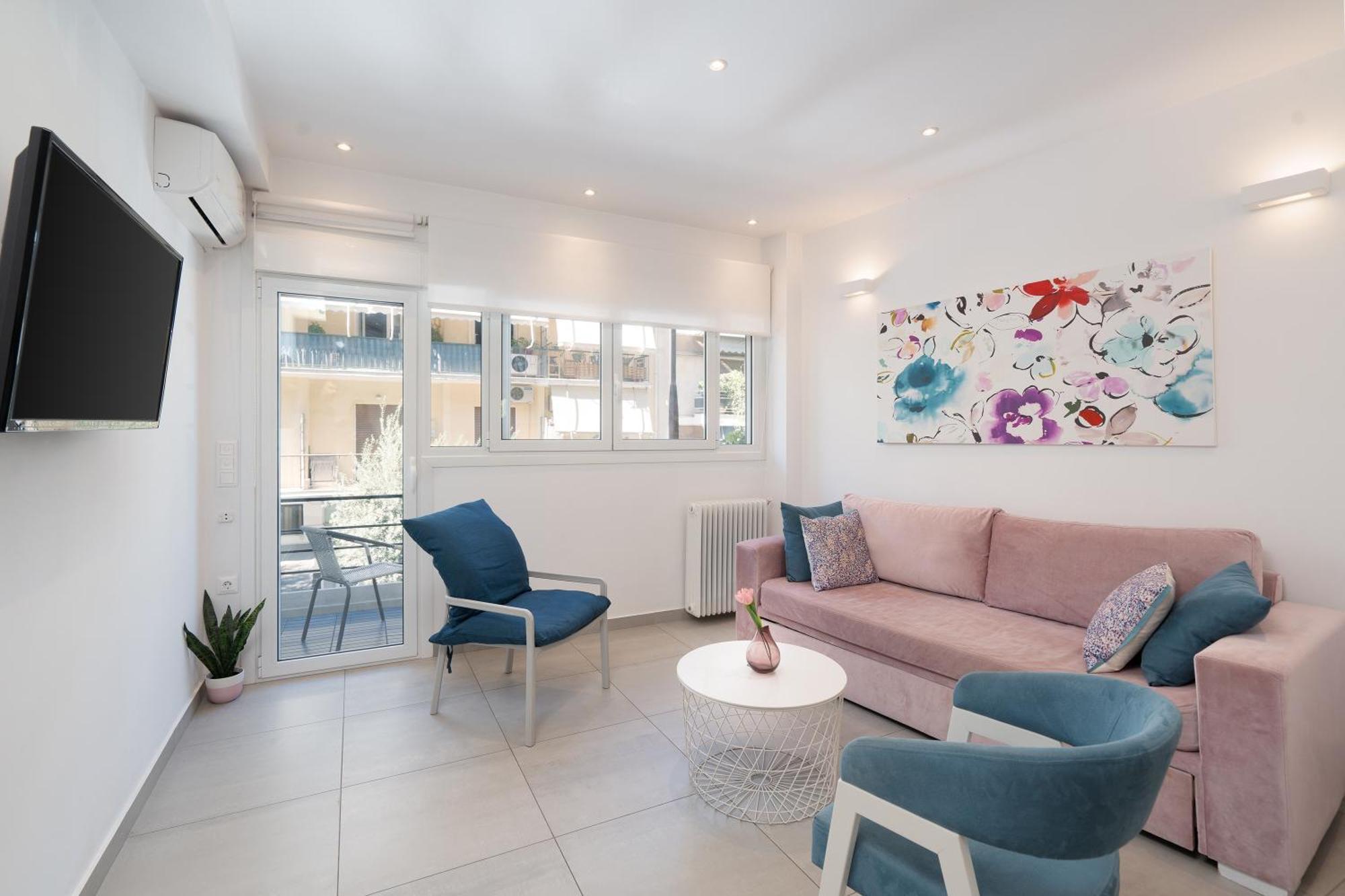Fairytale Cozy Apt In Атина Екстериор снимка