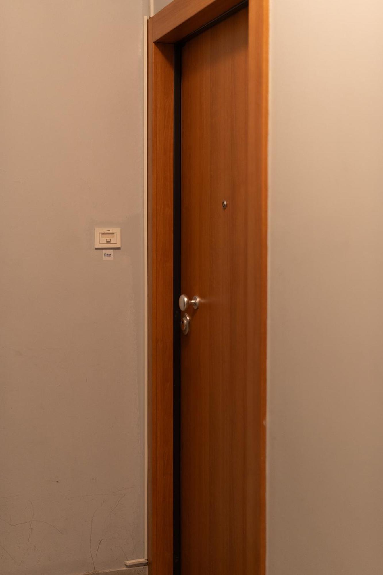 Fairytale Cozy Apt In Атина Екстериор снимка